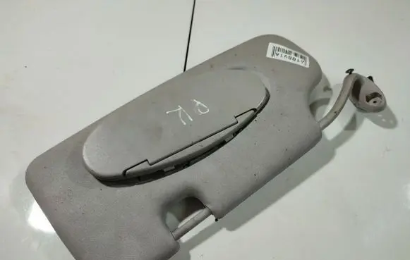 Mini One - Cooper R50 - 53 Sun visor