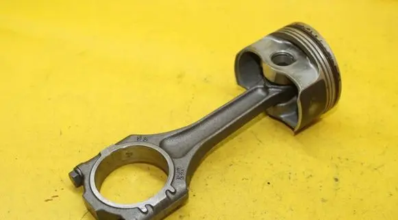 Porsche Cayenne (9PA) Piston with connecting rod