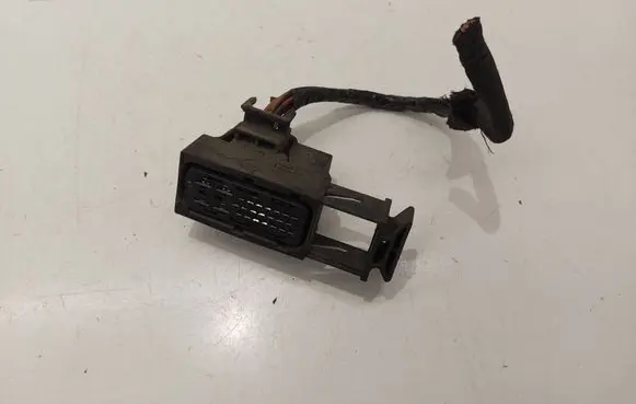 Volkswagen Golf V Engine installation wiring loom 17199181 1K0973213