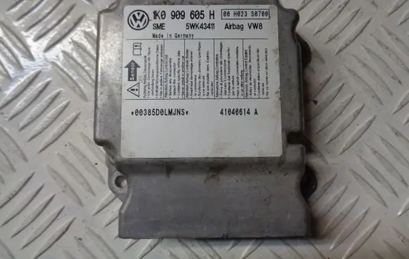 Skoda Octavia Mk2 (1Z) Airbag control unit/module 1K0909605H 5WK43411