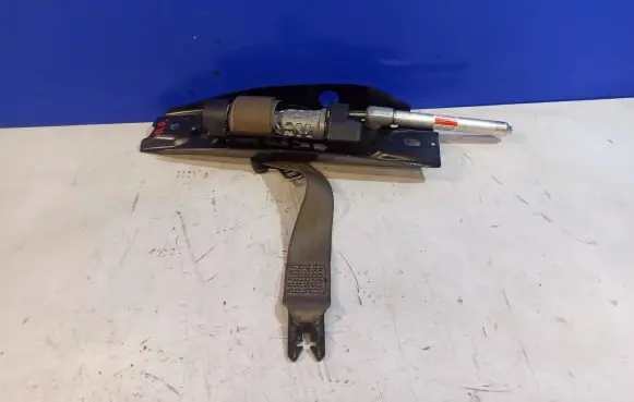 Volvo S80 Front seatbelt 39860306 39811483