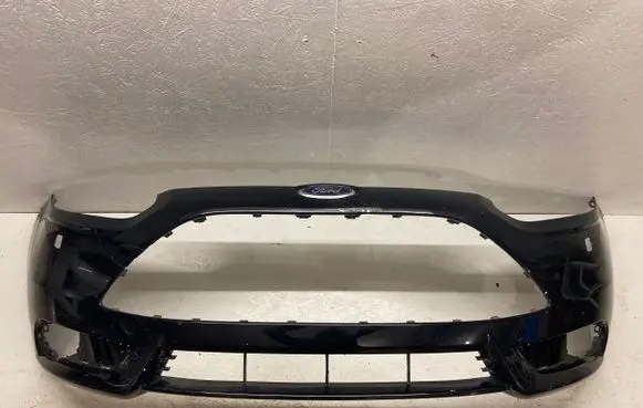 Ford Focus Front bumper Cm5117757a
