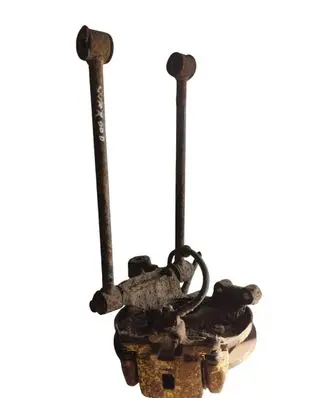 Subaru Impreza I Rear wheel hub