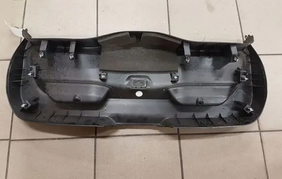Volvo V40 Tailgate trim 31291049