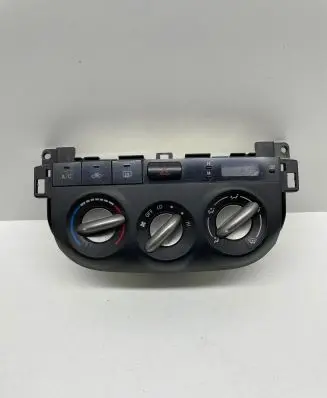 Toyota RAV 4 (XA20) Climate control unit 4559112050 5590042210
