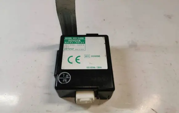 Toyota Previa (XR30, XR40) II Door central lock control unit/module 8974128131 2513000050