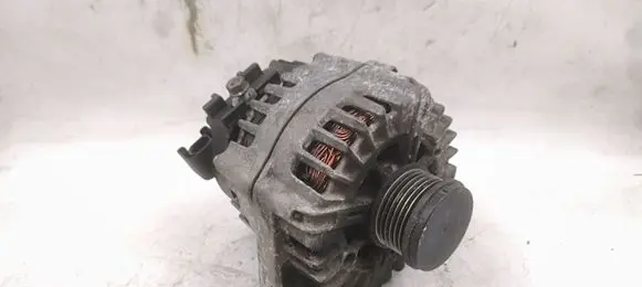 BMW 3 E90 E91 Generator/alternator 8507623