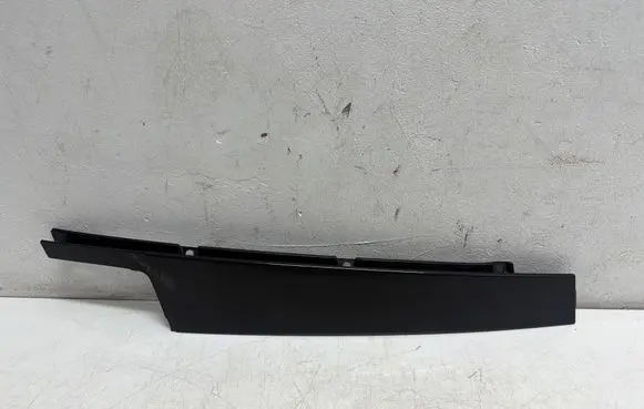 Skoda Kamiq Front door glass trim molding 658837901 ABS350 300372021
