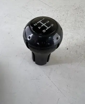 Gear lever shifter trim leather/knob