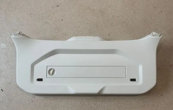 BMW 3 G20 G21 Tailgate/trunk upper cover trim 8738527