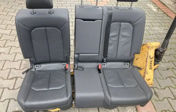 Audi Q3 F3 Second row seats