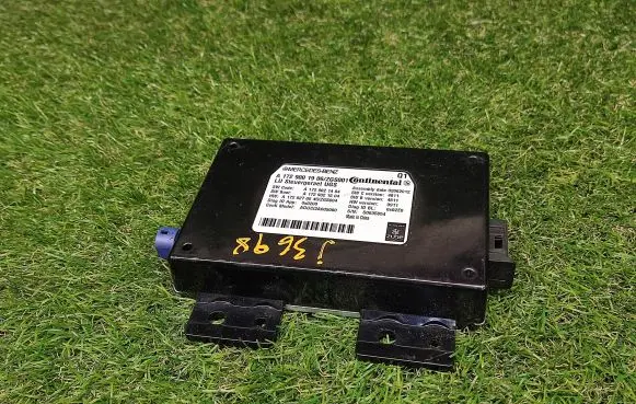 Mercedes-Benz E W212 Other control units/modules A1729021404 A1729021504