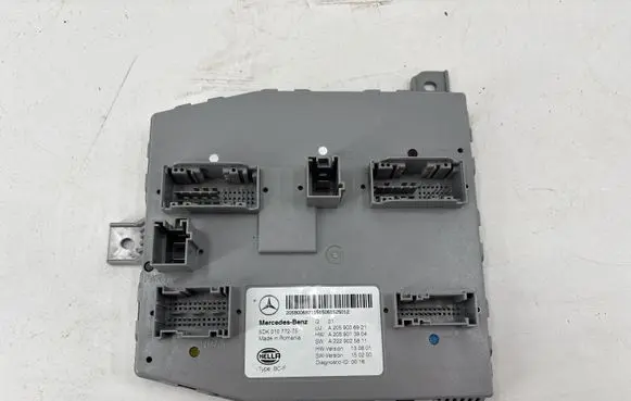 Mercedes-Benz C W205 SAM control unit A2059006921