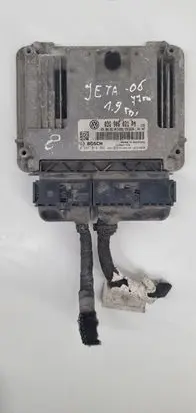 Volkswagen Golf V Engine control unit/module 03G906021PM