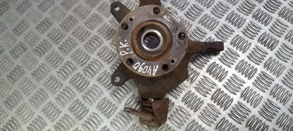 Renault Laguna II Front wheel hub