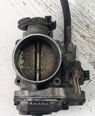Volkswagen Sharan Throttle valve 021133064 408237120001