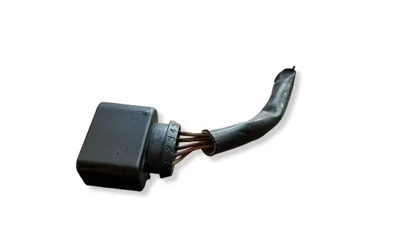 Volkswagen PASSAT B7 Other wiring loom 8K0973705 1670596 1670599