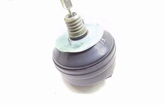 BMW i3 Brake booster 6799928