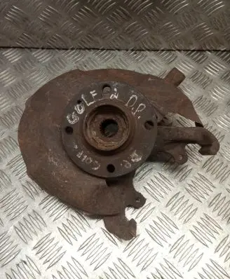 Volkswagen Golf II Front wheel hub