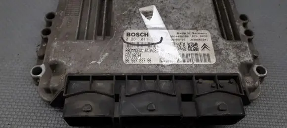 Peugeot 206+ Engine control unit/module ECU 0281011783