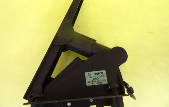 Smart ForTwo I Accelerator throttle pedal 0280752226