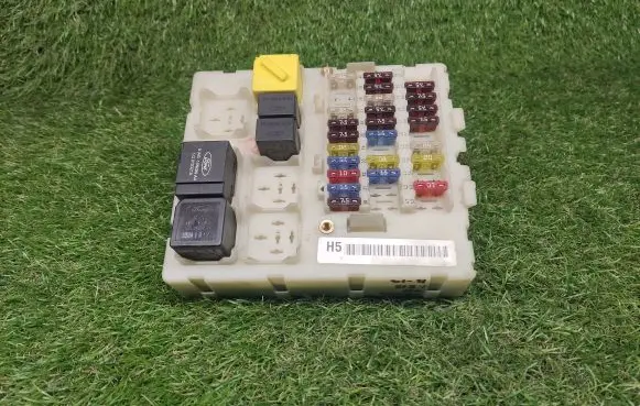 Ford Focus Power management control unit 98AG14A073CH