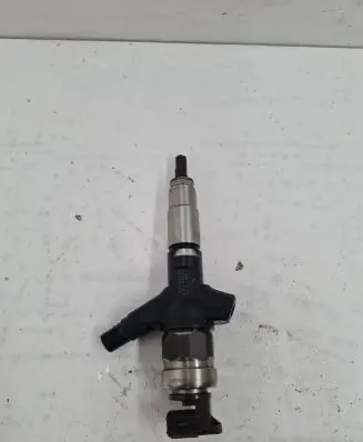 Subaru Forester SH Fuel injector 16613AA020