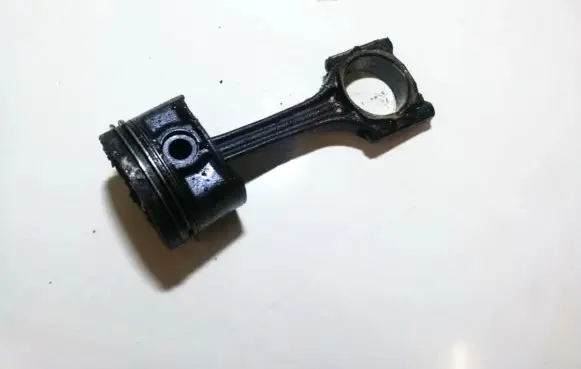 Peugeot Partner Piston with connecting rod