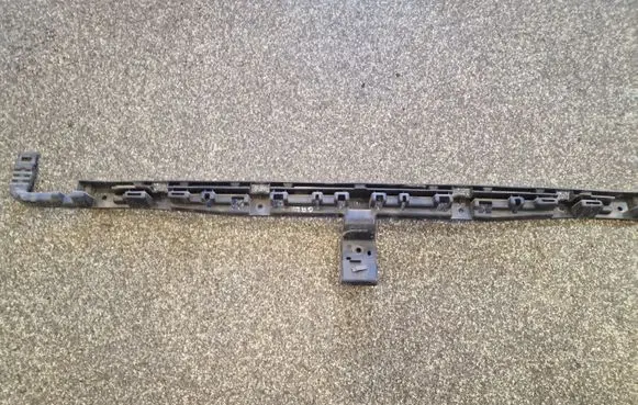 Fiat 500L Rear bumper mounting bracket