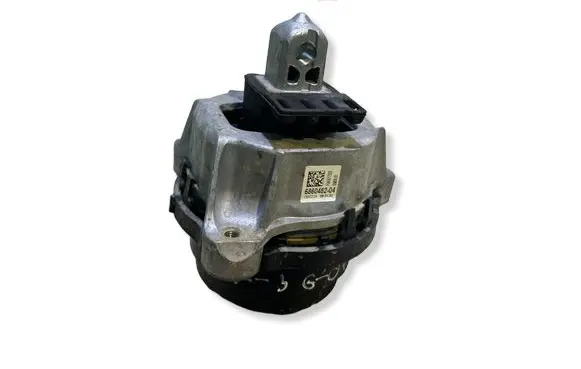 BMW X3 G01 Engine mount bracket 6860482 083132 060224