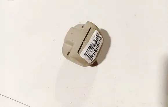 Sun visor clip/hook/bracket