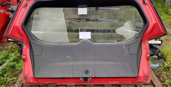 Mitsubishi Outlander Truck tailgate 