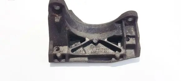 Audi A6 S6 C4 4A Engine mounting bracket 4a0199354