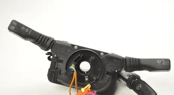 Opel Astra H A set of switches 13250221