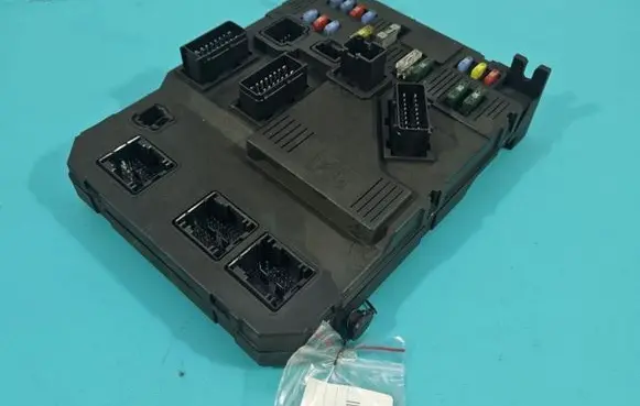 Peugeot 407 Central body control module 9655708380 IMPRK1418238