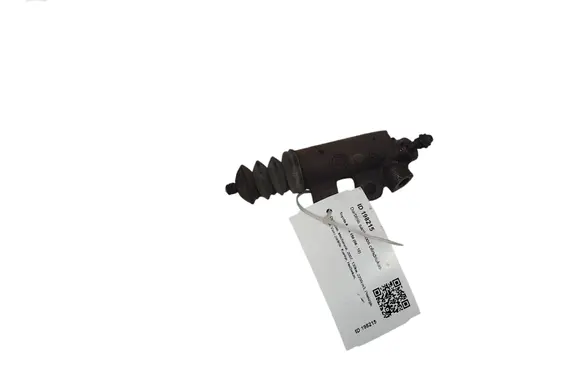 Clutch slave cylinder