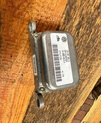 Volkswagen Sharan ESP acceleration yaw rate sensor 1K0907655B