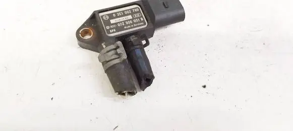 Audi A5 8T 8F Exhaust gas pressure sensor 0281002760 07z906051b