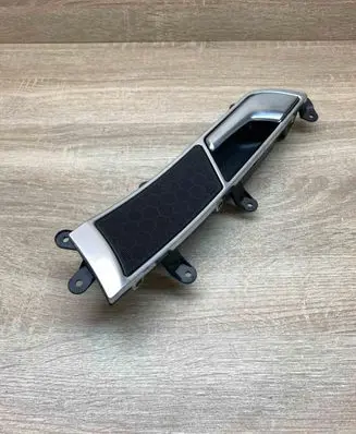 Audi A6 S6 C6 4F Front door interior handle 4F0837019B