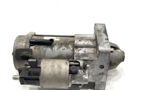 BMW X1 F48 F49 Starter motor 8570845
