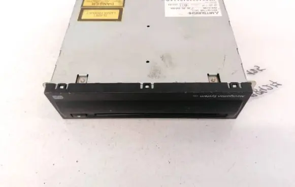 Mitsubishi Space Star CD/DVD changer MZ312139