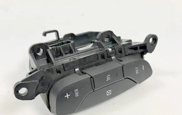 Chevrolet Tahoe Cruise control stalk 15824107 15276854 15276857