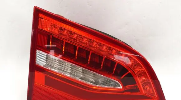 Audi A4 S4 B9 Tailgate rear/tail lights 8K9945093E