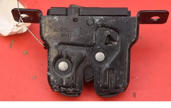 BMW 7 F01 F02 F03 F04 Tailgate/trunk/boot lock/catch/latch 7248075