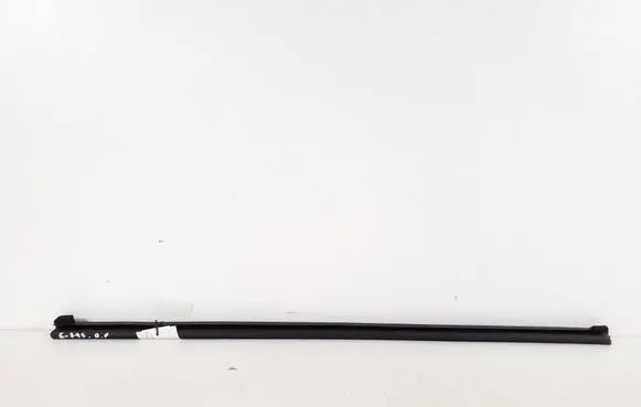 Hyundai i40 Front door trim bar 