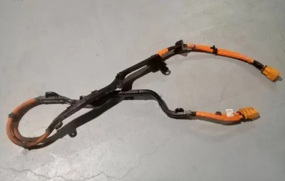 Mercedes-Benz GLE W167 High voltage cable A1675404200