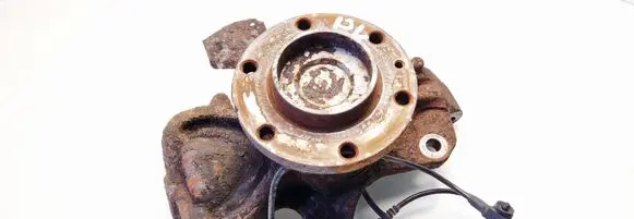 Mercedes-Benz Sprinter W906 Front wheel hub spindle knuckle