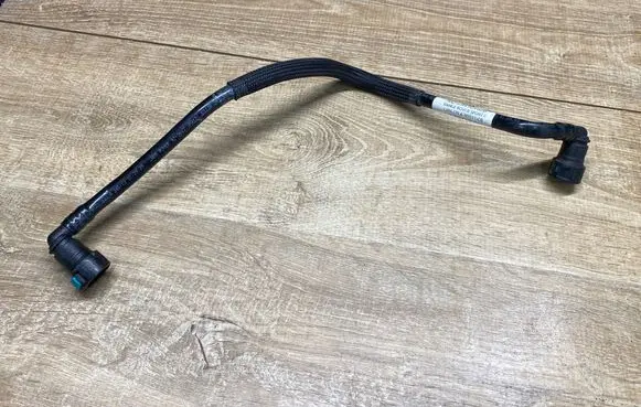 Land Rover Range Rover Sport L494 Engine coolant pipe/hose CPLA8D011CB