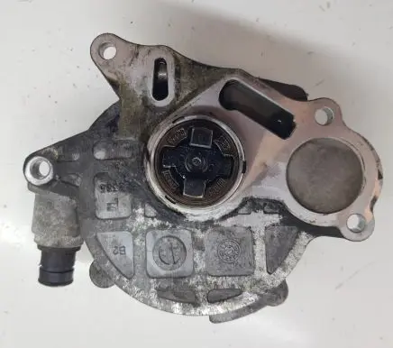 Volkswagen Sharan Vacuum pump 03L145100