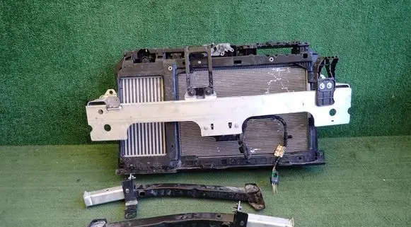 Peugeot 2008 II Radiator support slam panel 